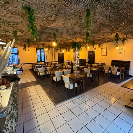 Szálloda De La Gare *